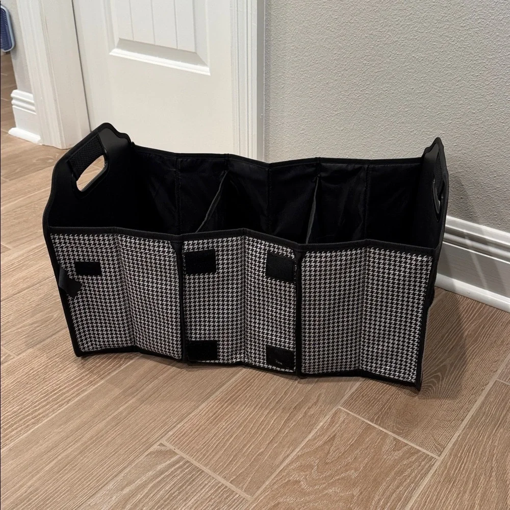 Picnic At Ascot - Houndstooth Print - Storage Organizer For Auto, Home, Picnic